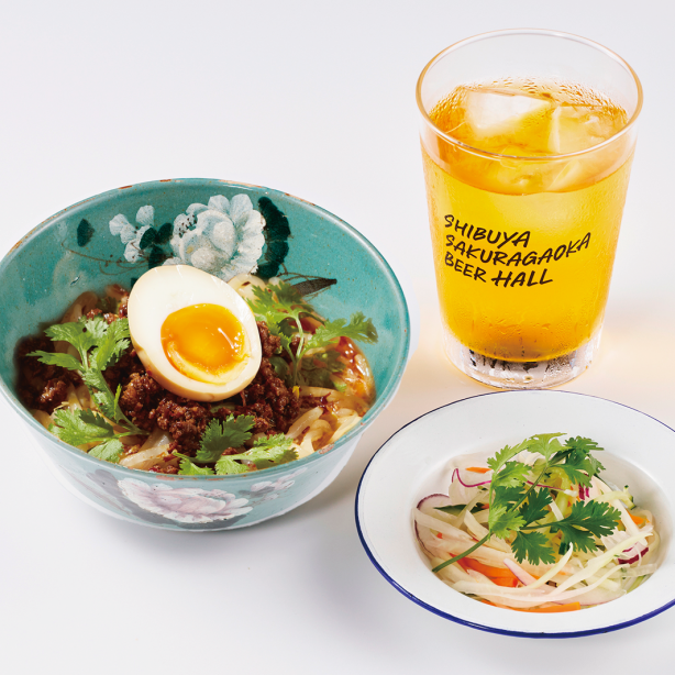 ★Stand Phở You 亜細亜料理店 4F FOOD MET★ 春満開♪ レモングラス薫る「汁なし白胡麻坦々フォー」食欲そそる、濃厚白胡麻